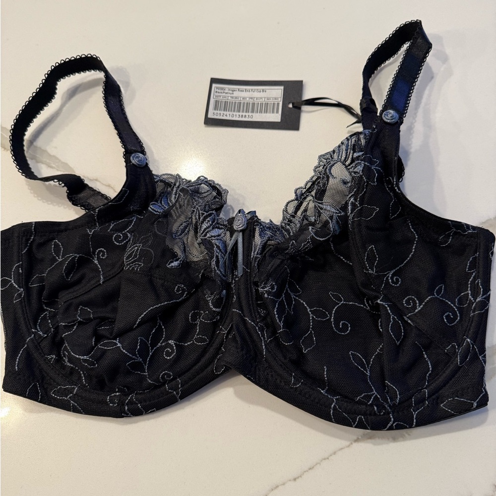 Imogen Rose Embroidered Elegant Black Lace Bra
34FF(uk) 34H(us)